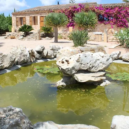 Son Pereto Villa *